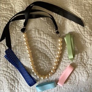 Pearl necklace with exchangeable ribbon tie!